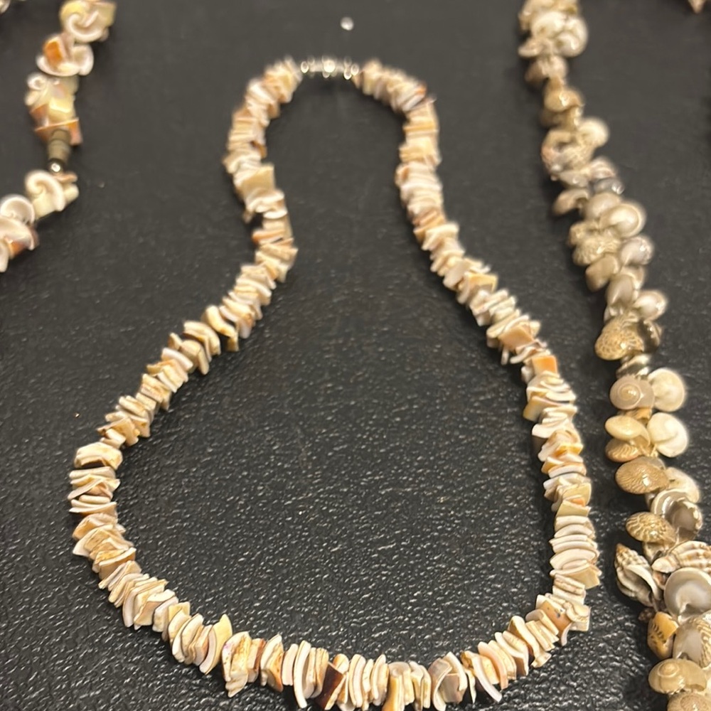 Natural Shell Necklace Set - Picture 4 of 7